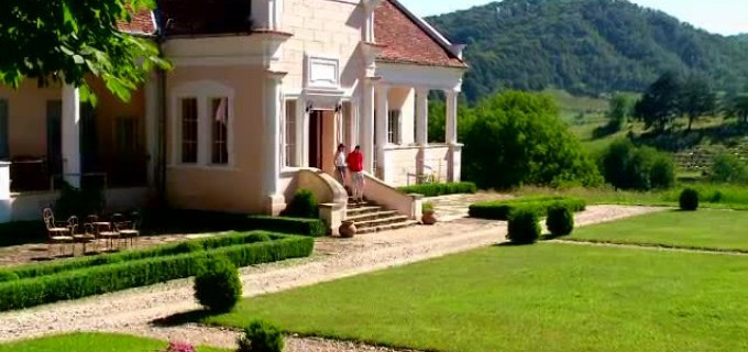 7 ani de munca si o investitie de 700.000 €, pentru ca ruina unor nobili maghiari din Malancrav sa-si recapete stralucirea