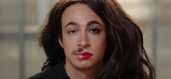 "E cumva lipici? Ce faci acolo?" Ce reactii au 5 barbati cand sunt machiati pentru prima oara! VIDEO