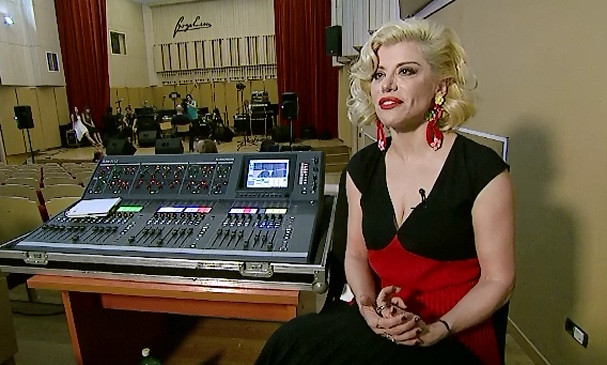 Loredana, interviu pentru postul de televiziune France 2: "Viata este o iluzie si tot ce conteaza este momentul"