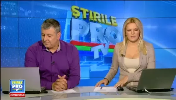 Un sofer a bagat in spital 5 adulti si un copil, dupa ce a intrat cu masina intr-o casa. Zidul s-a prabusit peste autovehicul