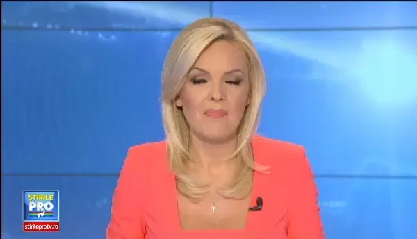 Cainele care ia masa ca un om. Experimentul amuzant al unui barbat