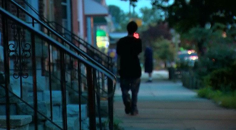 Reguli impuse copiilor cu varsta sub 14 ani, intr-un oras din SUA. Ce nu au voie sa faca dupa lasarea intunericului