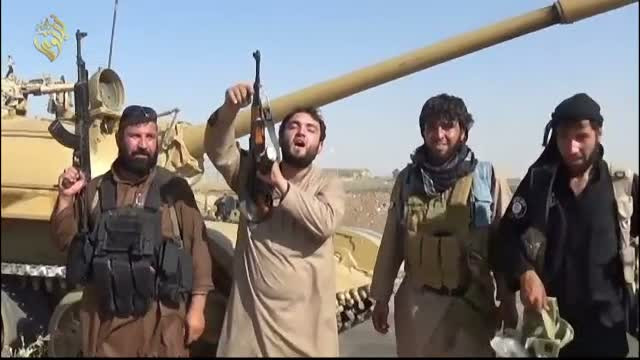 STIRI EXTERNE PE SCURT. Gest controversat al actorului Steven Seagal; Lupta apriga pentru putere in Irak