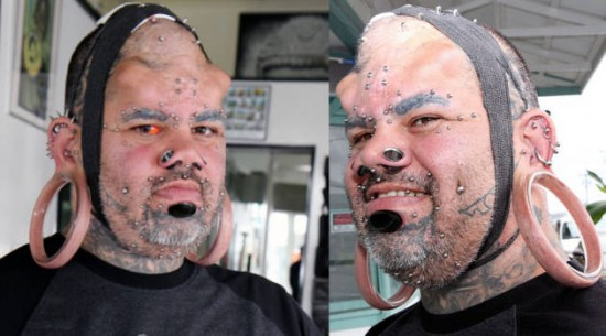 Un american a intrat in Cartea Recordurilor datorita gaurilor pe care le are in urechi. Cum arata barbatul. FOTO