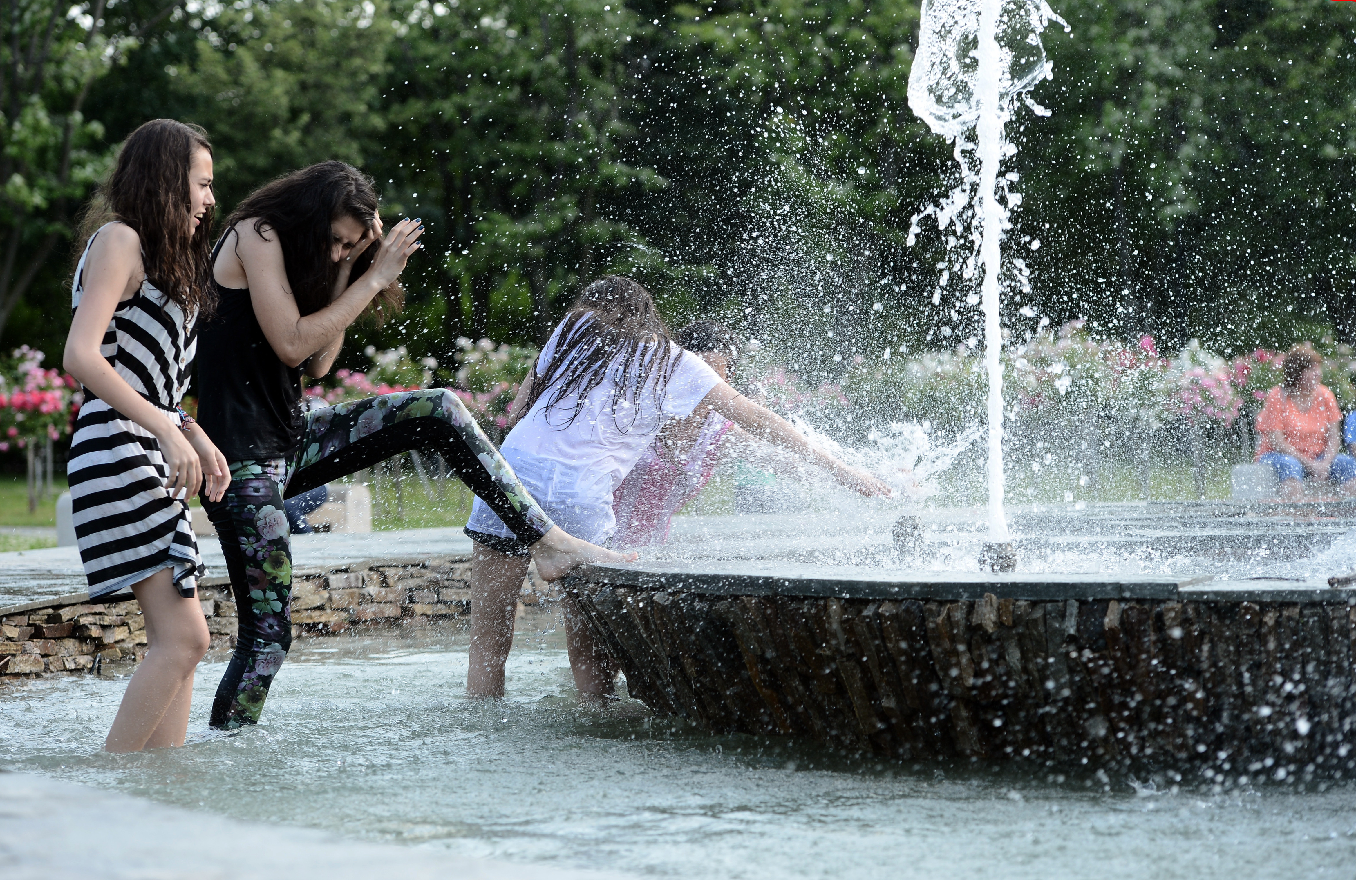 Vine canicula. Care vor fi zonele afectate de temperaturi ridicate si disconfort termic