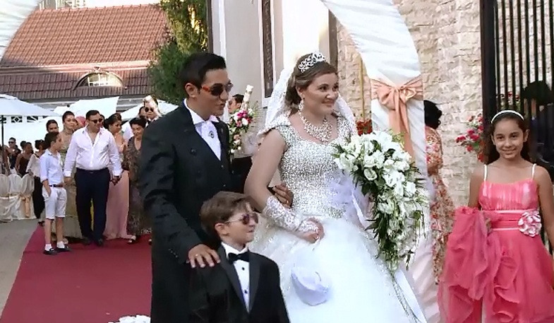 Nunta in clanul tiganesc Stancu din Timisoara. Adrian Minune si Nicolae Guta, printre invitatii de seama