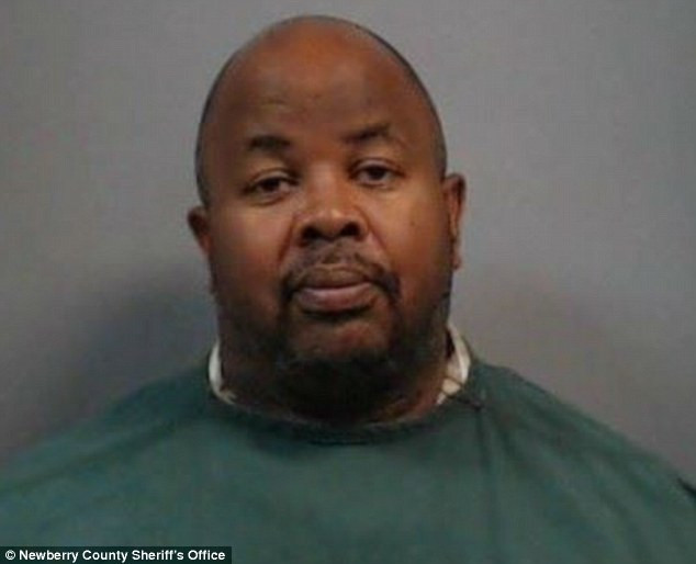 Nu a crezut niciodata ca i se va intampla asta. O femeie a aflat ca sotul ei e insurat cu alte 3 femei, in 3 state diferite