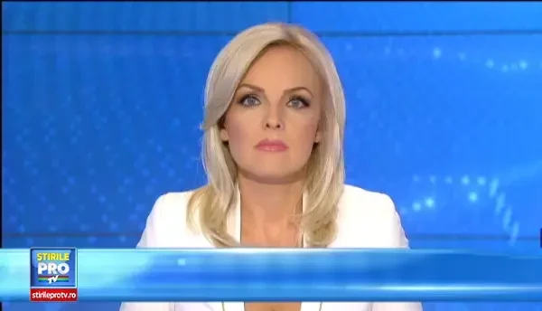 Imagini cu puternic impact emotional. Un individ fara suflet loveste cu salbaticie un cal, care nu mai putea trage o caruta