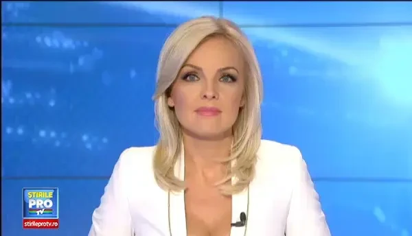 Cel mai neasteptat cuplu al momentului. Chris Martin, solistul Coldplay, ar avea o relatie cu actrita Jennifer Lawrence