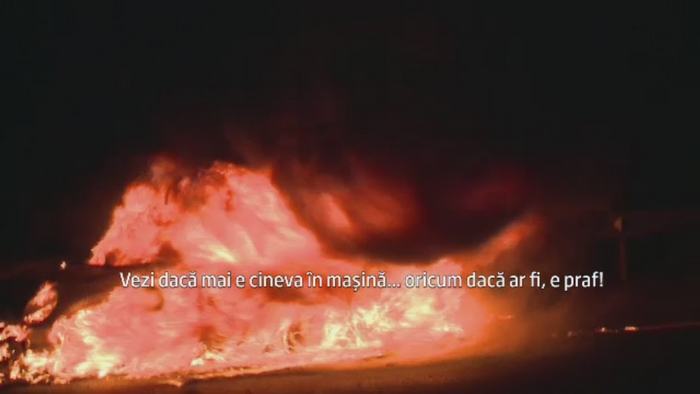 Incident grav pe Autostrada Soarelui. O masina in care se aflau trei persoane a fost cuprinsa de flacari