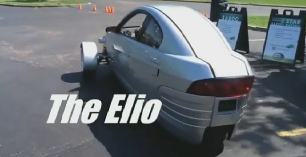 Autoturismul cu 3 roti care poate atinge 160km/h. Cum arata masina de 5.000 de euro, pe care se bat americanii. VIDEO