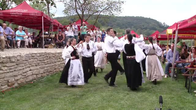 Comunitatea germana din Transilvania prinde iar viata. Sasii stabiliti in strainatate se intorc acasa