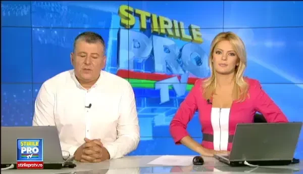 Situatia ramane tensionata in orasul american Ferguson. Sute de oameni au sfidat starea de asediu decretata de autoritati