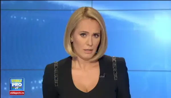 Lupta salvamarilor cu turistii care ignora avertismentele si se avanta in mare. In ultimele zile, doi oameni au murit inecati