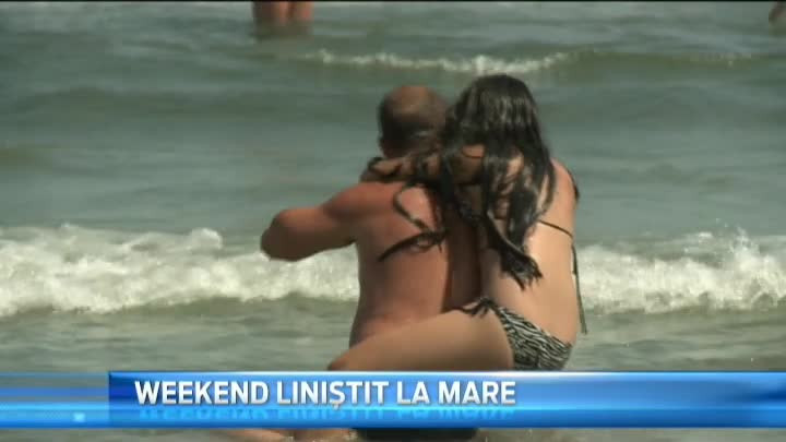 Preturi cu 20% mai mici, vant si valuri uriase pe litoral