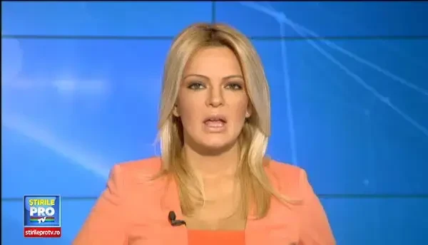 O adolescenta de 13 ani a disparut in Parcul National Retezat. Salvamontistii o cauta de doua zile