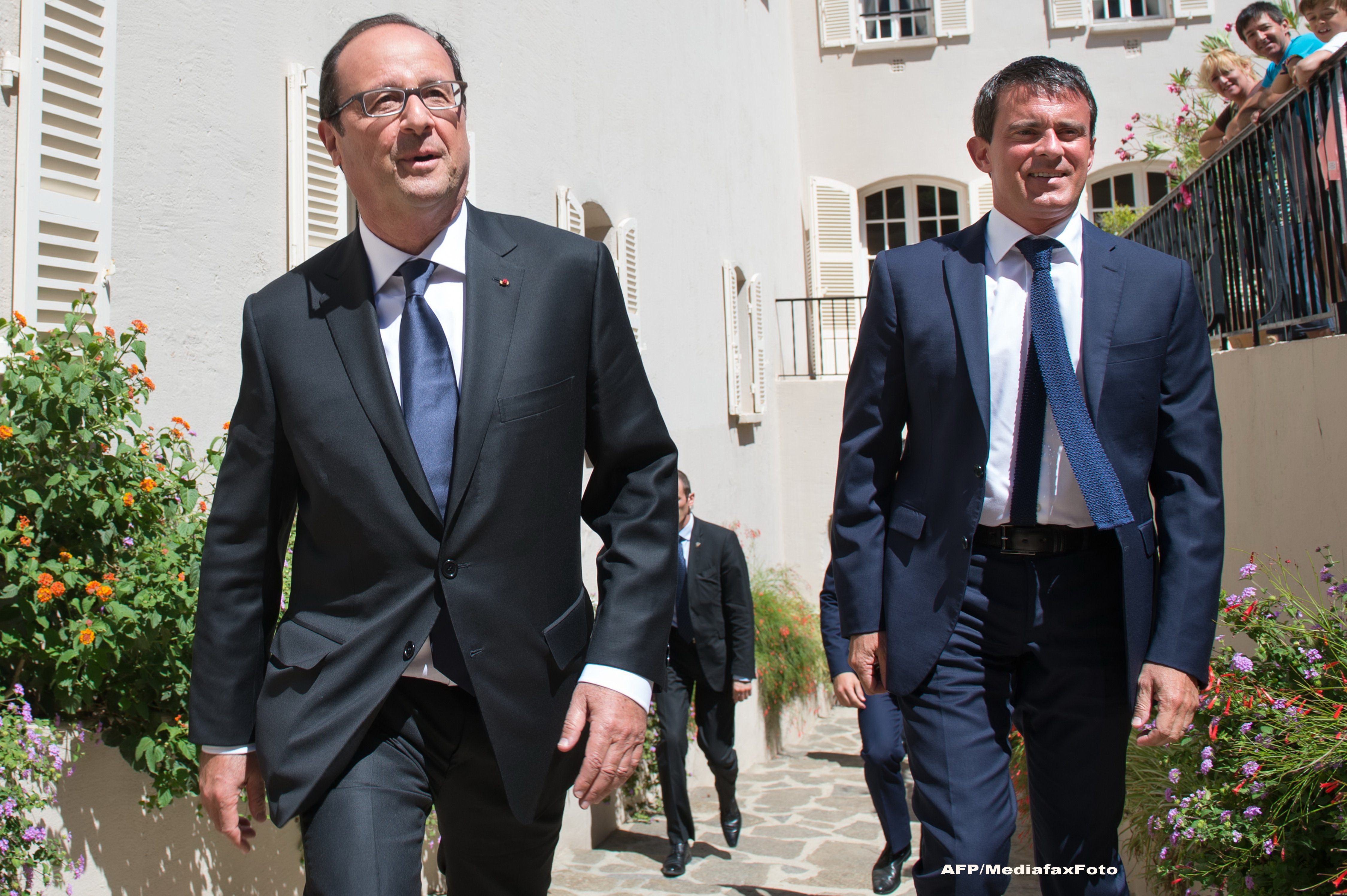 Guvernul Frantei, condus de Manuel Valls, a demisionat. Noul cabinet va fi prezentat marti