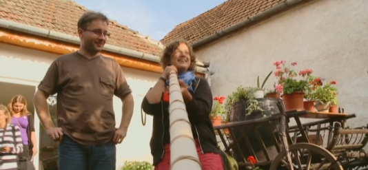 Studentii straini si proiectele pentru promovarea Romaniei. Actiunea originala a unui olandez desfasurata in Trasilvania