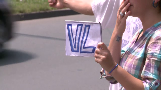 Autostopul devine interzis prin lege. Amenzi dure pentru persoanele care efectueaza transport public fara autorizatie de taxi