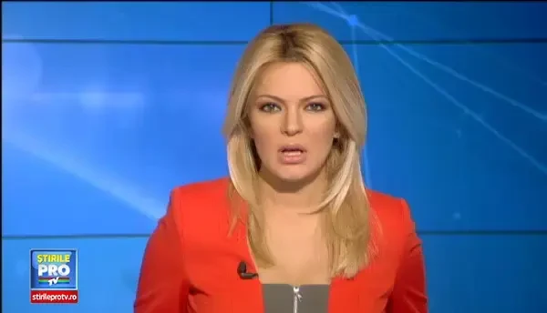 Accident cu sapte raniti, printre care trei copii, petrecut in Bistrita. Un sofer, intrat pe contrasens, a lovit un microbuz