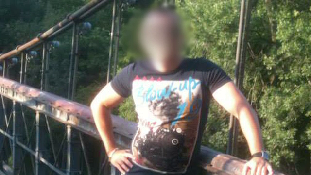 Atacatorul bolnav psihic, fugit din spital, are acum dosar pentru tentativa de omor. Una dintre victime este in stare critica