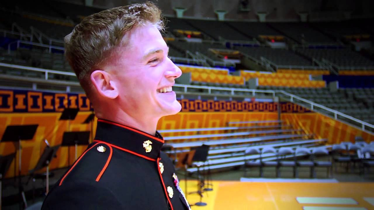 Clipul care a emotionat peste 1.000.000 de oameni! Au fost de nedespartit dupa ce tatal lor a murit. Ce s-a intamplat cand unul dintre ei a plecat sa lupte in Afghanistan VIDEO