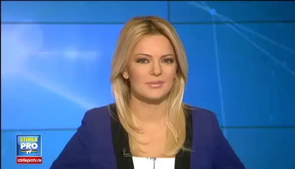 Peste 3.000 de yoghini s-au adunat la Costinesti pentru spirala Yang. Marele absent al evenimentului