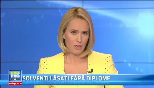 Povestile romancelor care dau mii de euro pe copii de silicon.