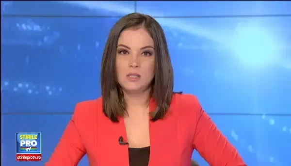 30 de muncitori au crezut ca nu vor mai scapa cu viata. Autobuzul in care se aflau a fost lovit in plin de o furgoneta