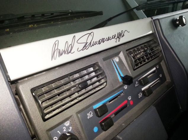 Unul dintre cei mai iubiti actori din toate timpurile isi vinde masina pe site-ul de pe care isi cumpara masini toata Romania