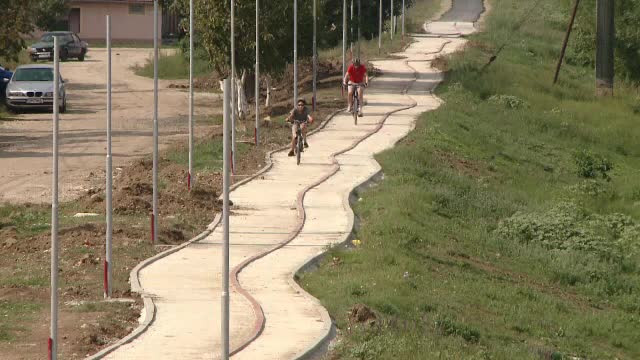 "Daca vin treaz sau beat, tot beat par". Timisoara ii obliga pe biciclisti sa mearga serpuit pentru a nu pierde bani europeni