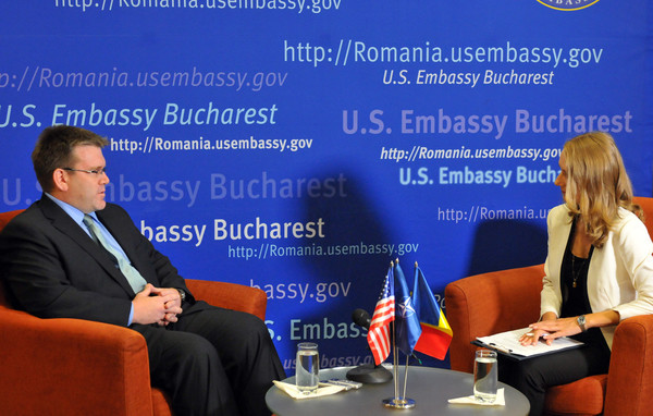 Insarcinatul cu afaceri al Ambasadei SUA, despre ordonanta traseismului: "Ne-am dori sa vedem o procedura mai transparenta"