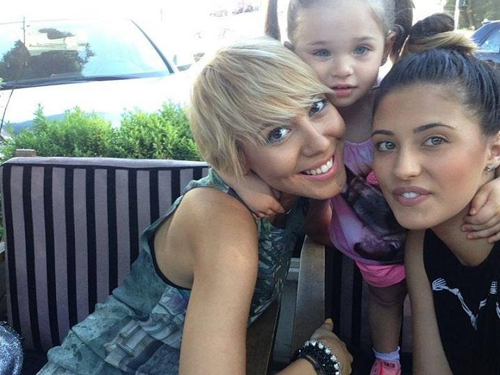 Sore, in cea mai emotionanta fotografie, cu mainile pe burtica Antoniei: "Cica se ia"