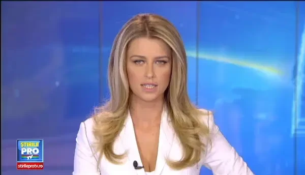 Barbatul care a furat o ambulanta, in timp ce echipajul acorda primul ajutor, a fost prins. Acesta sufera de o boala psihica