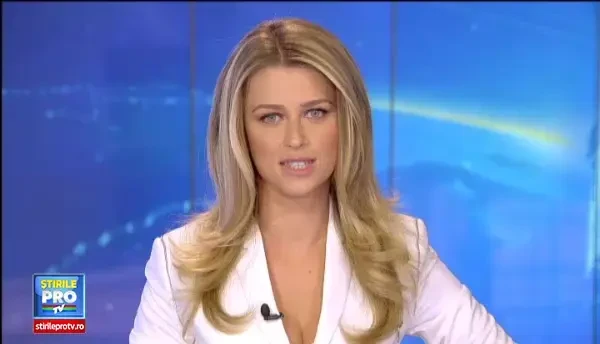 Gestul care i-a adus o sanctiune disciplinara unui soldat din Garda Reginei Elisabeta a II-a. Turistii s-au amuzat. VIDEO