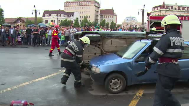 S-a dat startul competitiei nationale dintre echipajele de urgenta. 100 de subofiteri au fost pusi la incercare