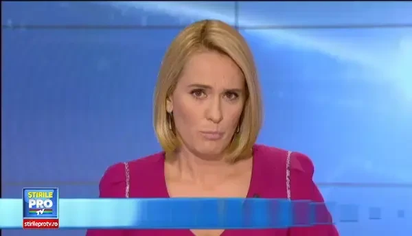 Dezastru in urma ploilor, in Mehedinti. Circulatia intre doua localitati, intrerupta, dupa ce un pod a fost luat de ape