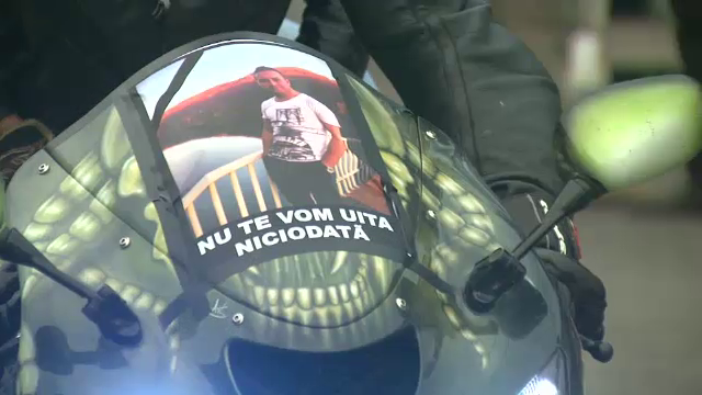 inmormantare motociclist