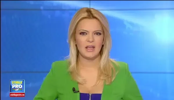 Traian Basescu a vizitat Sannicolau Mare, de zilele orasului. Cadoul surpriza pe care i l-a facut sotiei sale