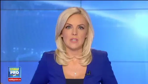 Un american a salvat un pui de elefant care a supravietuit unui masacru luandu-l in avionul sau