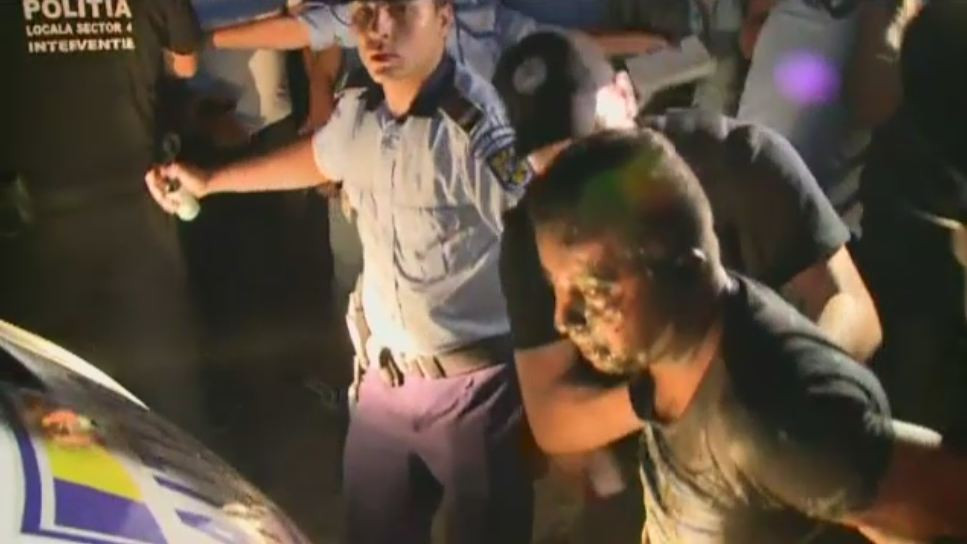 A omorat-o pe femeia cu care avea 3 copii, apoi a fugit cu un taxi. Gestul care l-a trimis direct in mainile politistilor