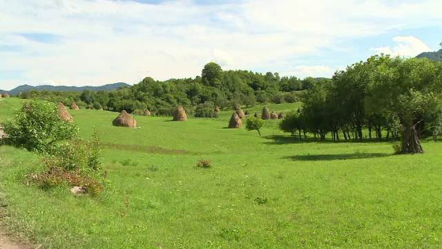 "Vacanta la tara", programul care iti ofera un sejur de 5 nopti cu 175 de lei. In ce zone sunt valabile ofertele