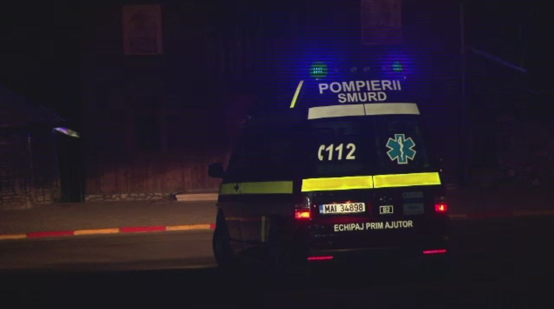 Doua persoane au murit dupa ce un autoturism s-a ciocnit cu un autobuz pe DN 3B, in Ialomita