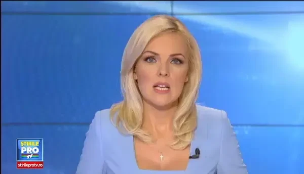 ANIMATIE GRAFICA. Patru tineri au sfarsit arsi de vii, dupa ce masina in care se aflau s-a lovit de un cap de pod