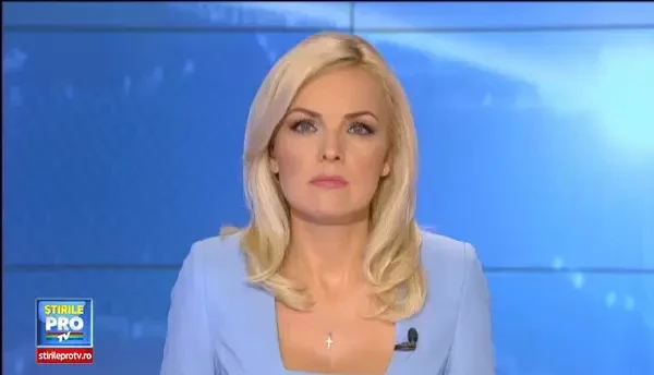 Au mers sa ajute o persoana blocata in lift si au descoperit un cadavru. Moarte suspecta in Suceava