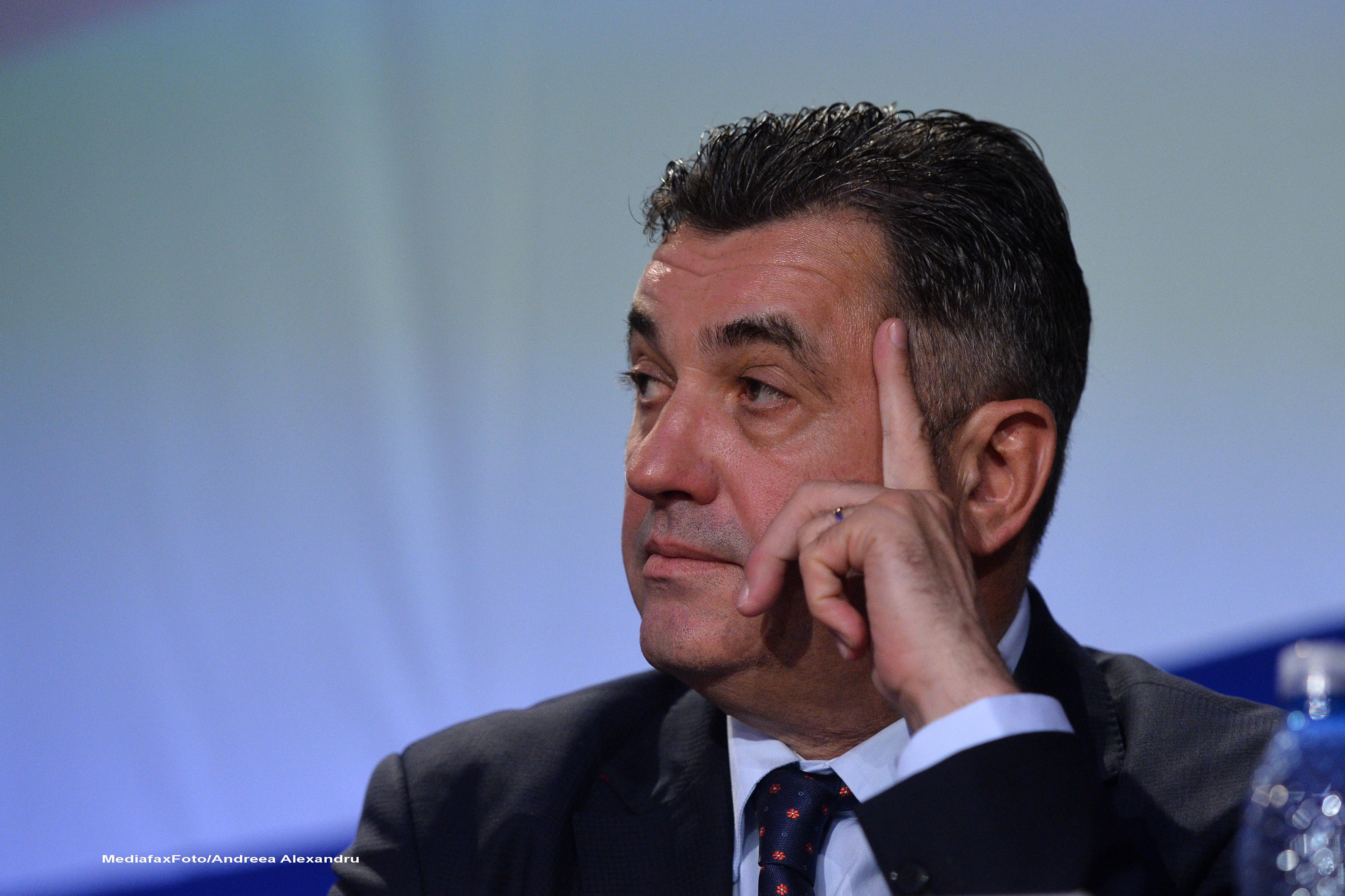 Prezidentiale 2014: Un vicepresedinte al Partidului Conservator a semnat pe lista de sustinere a candidaturii lui Iohannis