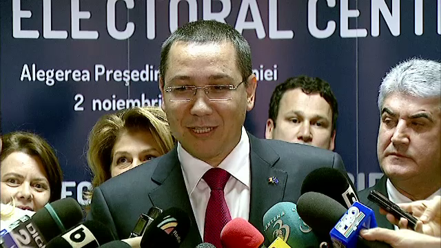 Ponta: "Traian Basescu a fost ofiter al Securitatii, dar romanii l-au votat"