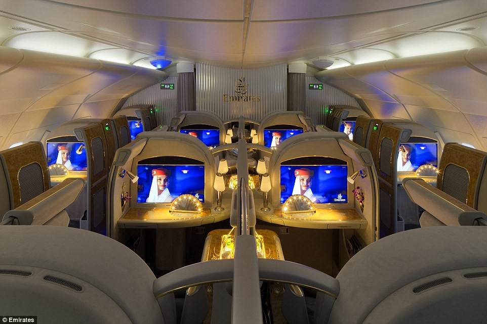 Caviar si sampanie de cea mai buna calitate: Topul celor mai bune locuri First Class din lume! VIDEO