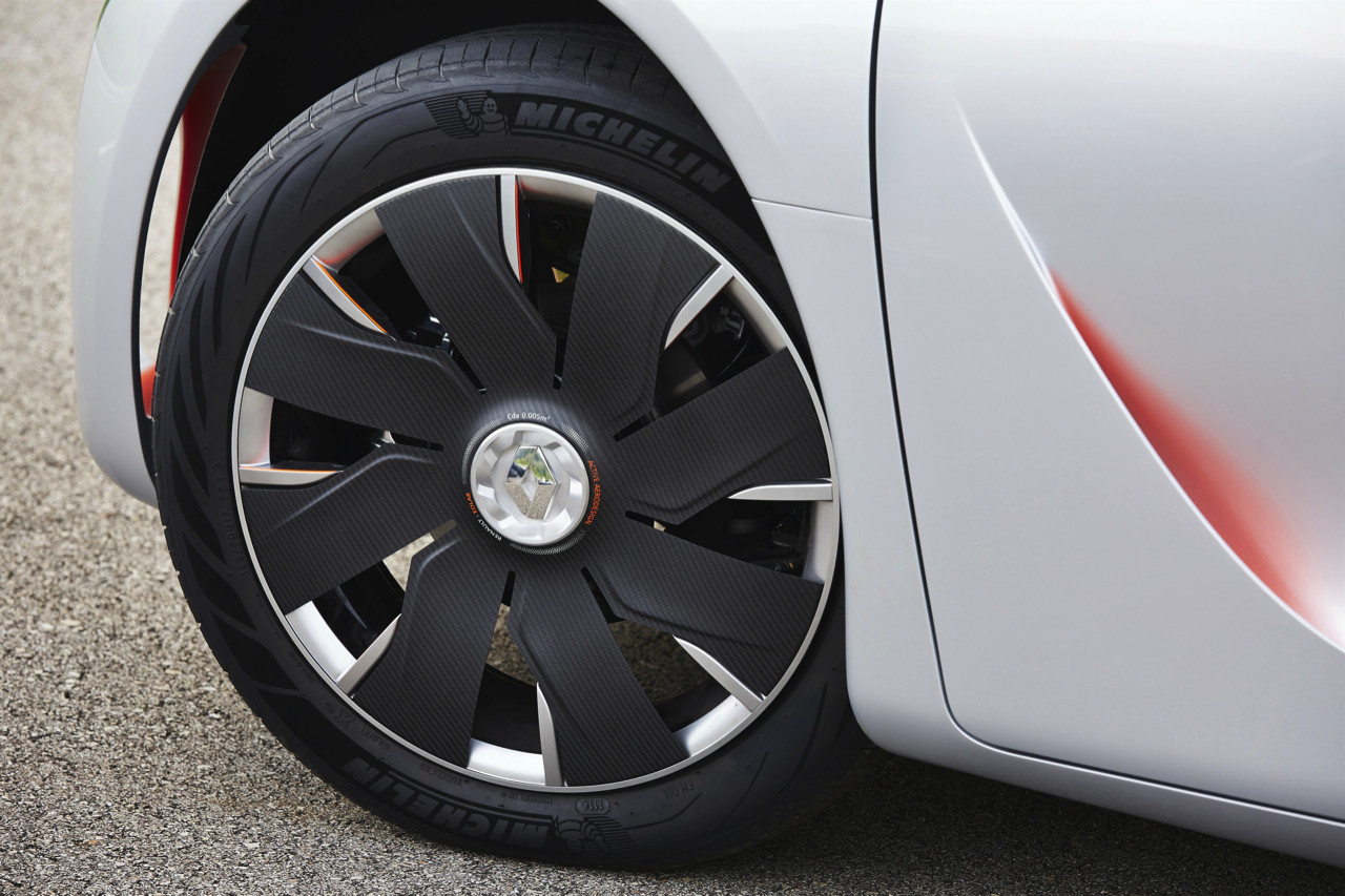 Eolab, noul Renault care consuma 1 litru/100 km si scoate Volkswagen din Cartea Recordurilor