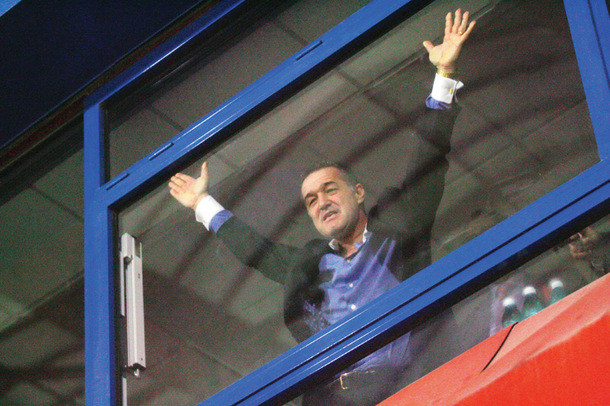 Gigi Becali ramane fara Steaua. Oficiul de Stat pentru Inventii si Marci anunta ce se intampla cu SIGLA si NUMELE clubului